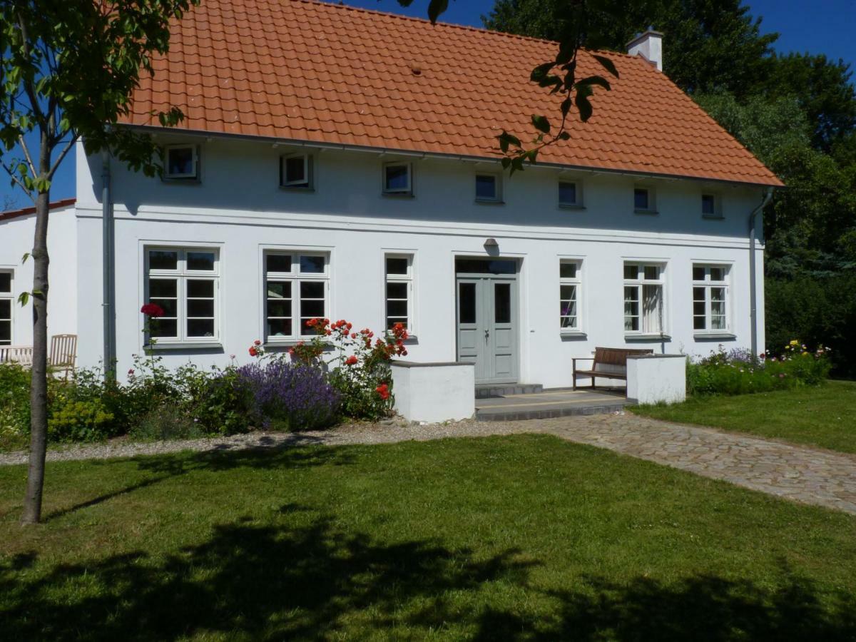 Traumhaftes Luxus-Ferienhaus Warnkenhagen  Exterior photo